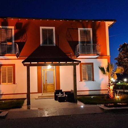 Agriturismo Il Casale Понте Галерия Екстериор снимка