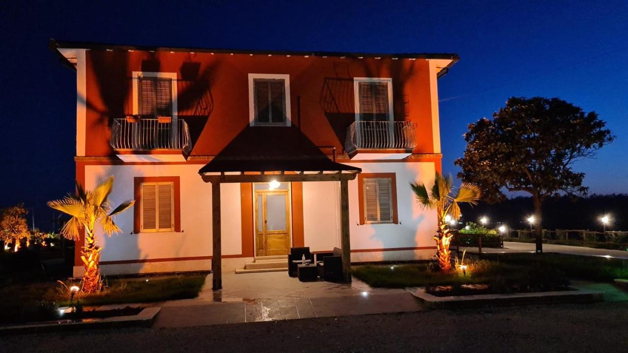 Agriturismo Il Casale Понте Галерия Екстериор снимка