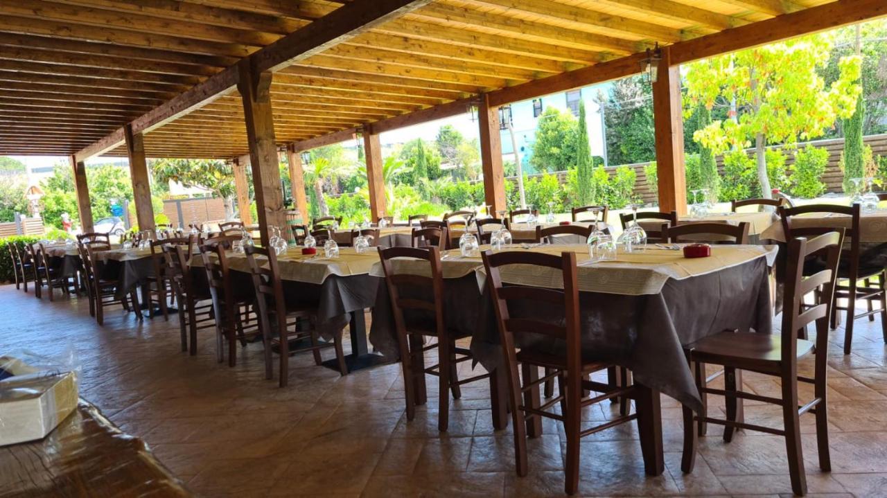 Agriturismo Il Casale Понте Галерия Екстериор снимка